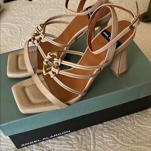 Angel Alarcon Women's nude strappy Heeled Sandals-NIB-size 38/7.5
